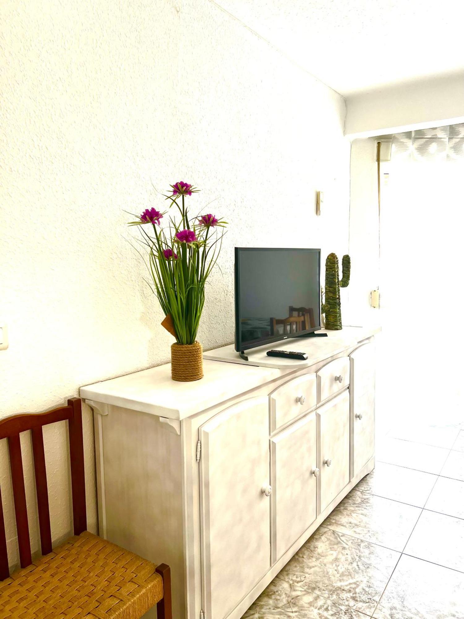 Apartamento 3 Habitaciones En Torre Del Mar A 50 Metros De La Playa Exterior foto